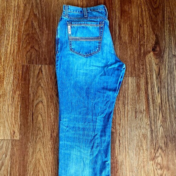 Cinch Jean - Picture 1 of 4